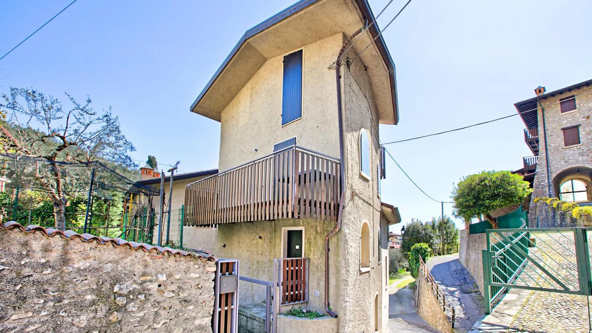 Luminose House With Shared Pool Daire Gardone Riviera İtalya